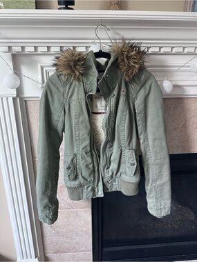 Vintage Hollister Olive Green Jacket with Faux-Fur Hood